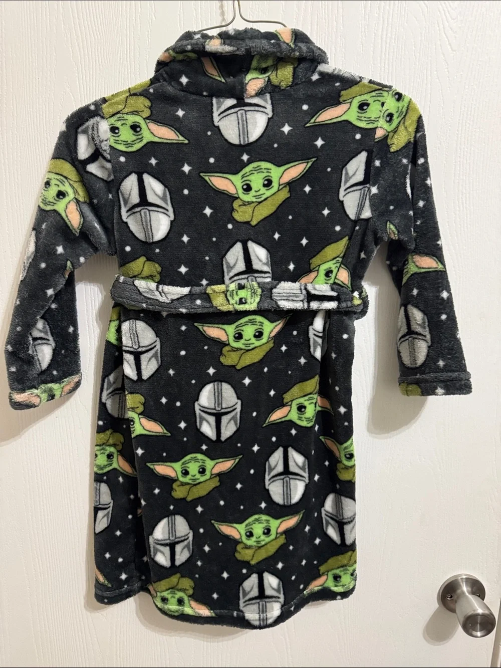 Star Wars Mandalorian Helmet  Baby Yoda Grogu Boys Bathrobe XS 4-5 Kidcore